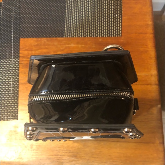 RARE Pre Loved Total R.I.P. Off Coffin Purse - Picture 9 of 10